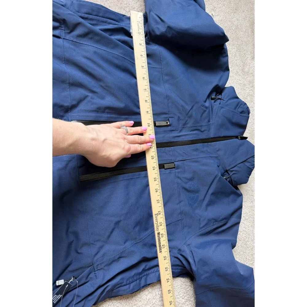 The North Face Men's Jacket Chakal NEW Hooded DRYVENT Summit Navy Blue Large